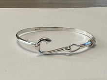 Load image into Gallery viewer, Fish Hook Bangle
