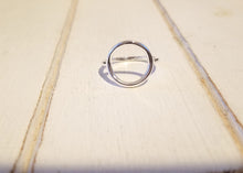 Load image into Gallery viewer, Large Circle Ring