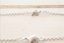 Load image into Gallery viewer, Turtle Anklet - 3 turtles