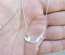 Load image into Gallery viewer, Mermaid Necklace