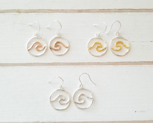 Load image into Gallery viewer, Wave Earrings