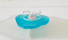 Load image into Gallery viewer, Sand Dollar Toe Ring