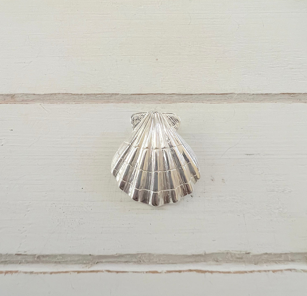 Scallop Shell Pendant