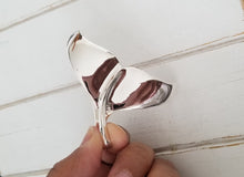 Load image into Gallery viewer, Extra Larger Whale Tail Pendant

