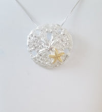 Load image into Gallery viewer, Sand dollar pendant - two tone with  2 starfishs
