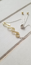 Load image into Gallery viewer, Multi Wave bracelet - Silver and 2 tone
