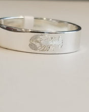 Load image into Gallery viewer, Lobster , Ogunquit , &amp; Anchor Engraved rings
