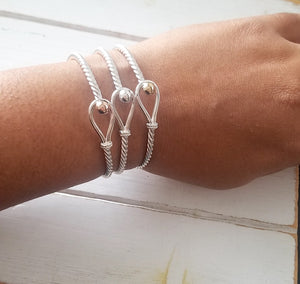 Hook Twist Bangle
