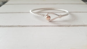 Hook Twist Bangle