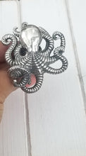 Load image into Gallery viewer, Octopus Ring
