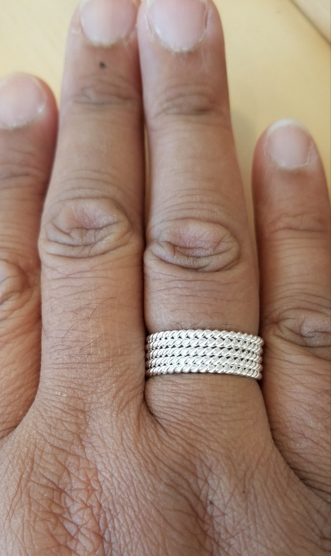 5 lined Rope ring