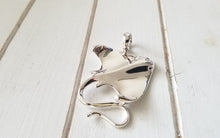Load image into Gallery viewer, Stingray Pendant
