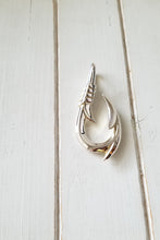 Load image into Gallery viewer, Hook pendant (Extra Large)
