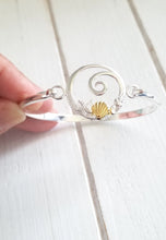 Load image into Gallery viewer, Sealife Bangle
