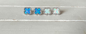 Clover earrings with Opal