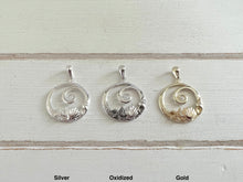 Load image into Gallery viewer, Sealife Pendant
