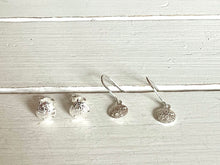 Load image into Gallery viewer, Sand Dollar earrings (small)

