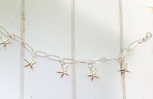 Load image into Gallery viewer, Starfish Charm bracelet
