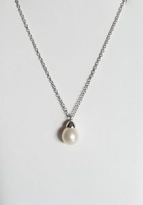Pearl Drop Necklace