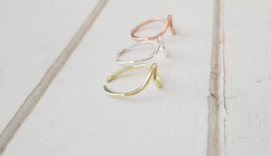 Wave toe ring